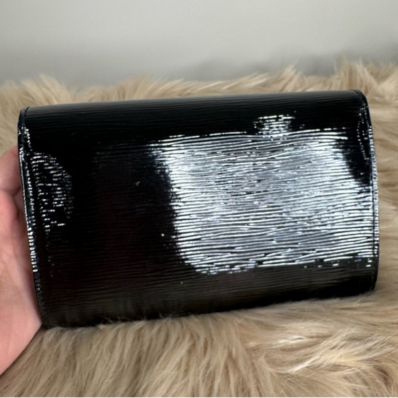 Louis Vuitton Black Clutch with Silver Logo - Picture 5 of 11